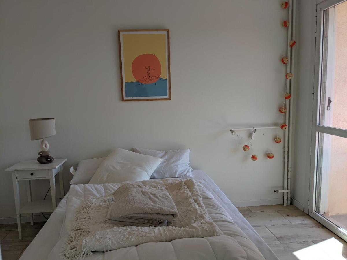 superbe t2 proche des plages et des commerces Hyères Extérieur photo